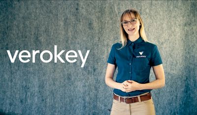 a frame from the video which shows an attractive women talking about verokey